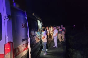 bingolde-trafik-kazasi-dort-kisi-yaralandi-fIiufVcq.jpg