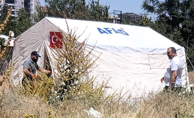 cadirda-hayatini-kaybeden-39-yasindaki-kadinin-sasirtici-olumu-dDGcjvVD.jpg