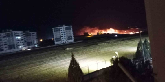 Diyarbakır’da Anız Yangını: TOMA ve İtfaiye Ekiplerinin Başarılı Mücadelesi