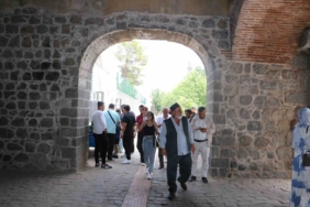 diyarbakirda-bayramda-turistik-mekanlarda-yogunluk-artisi-QVMARh2R.jpg