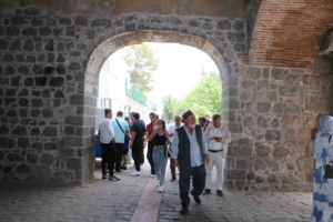 diyarbakirda-bayramda-turistik-mekanlarda-yogunluk-artisi-QVMARh2R.jpg