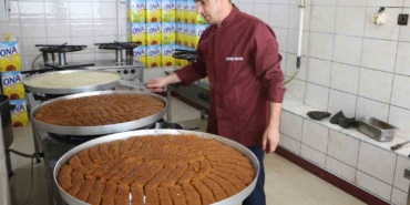 diyarbakirda-kurban-bayrami-icin-ozel-tatli-hazirliklari-4y3Jxzza.jpg