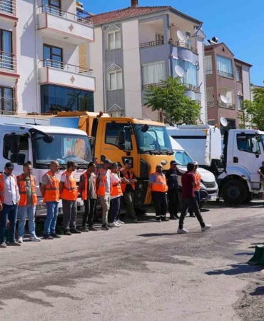 elazig-belediyesinden-temizlik-seferberligi-WWxp9rNP.jpg