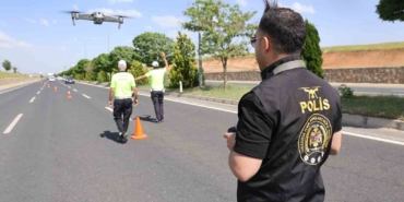 elazigda-bayram-oncesi-dron-ile-yapilan-yenilikci-trafik-denetimi-dCLlJysx.jpg