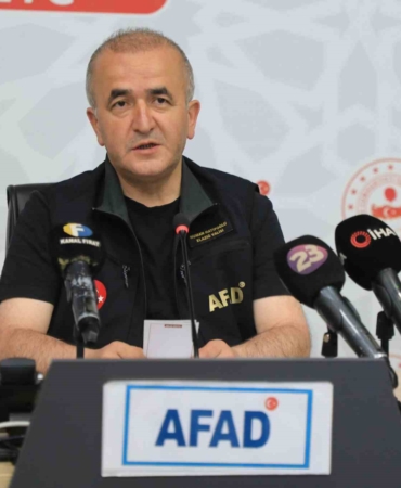 elazigda-depremler-sonrasi-32-bin-konut-teslim-edildi-ve-18-milyar-lira-kaynak-aktarildi-QwH7Dris.jpg