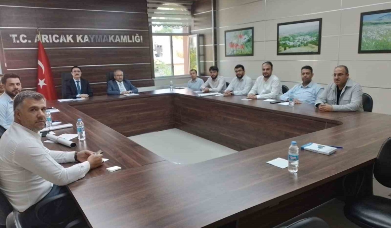 elazigda-ilce-muftuleri-haziran-ayi-toplantisi-gerceklesti-MBKCmh7O.jpg