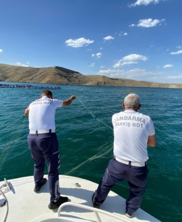 elazigda-kacak-avlanan-65-kilogram-balik-yakalandi-TuRcjCpO.jpg