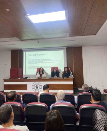 elazigda-sigara-birakma-mucadelesi-etkinlikler-devam-ediyor-mqQ8a6Gv.jpg
