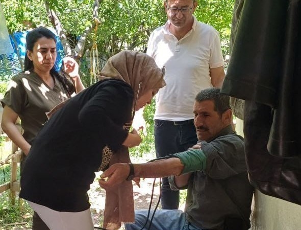 elazigda-yenilikci-mobil-saglik-taramasi-hizmeti-UFddVi3B.jpg