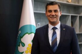 Ferdi Zeyrek: Neden Öldü? Hayatı, Yaşı ve Belediye Başkanlığı Süreci Hakkında Bilgiler ferdi-zeyrek-neden-oldu-hayati-yasi-ve-belediye-baskanligi-sureci-hakkinda-bilgiler-dfVgDrAl.jpg