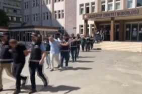gaziantep-merkezli-operasyon-13-gozalti-ile-13-milyon-tllik-zarara-yol-acan-sahislar-yakalandi-wAvYWt1l.jpg