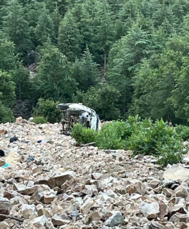 gaziantep-yayla-yolunda-meydana-gelen-feci-kaza-3-can-gitti-1-yarali-JkKrUfM4.jpg