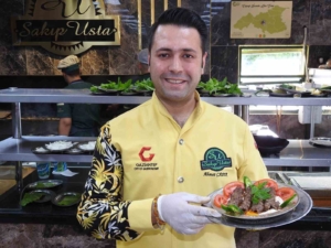 gaziantep-yazlarinin-gozdesi-padisah-yemegi-ali-nazik-H4d5vhrn.jpg