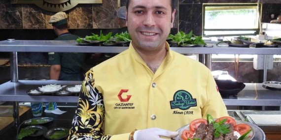 Gaziantep Yazlarının Gözdesi: Padişah Yemeği Ali Nazik Gaziantep Yazlarının Gözdesi: Padişah Yemeği Ali Nazik