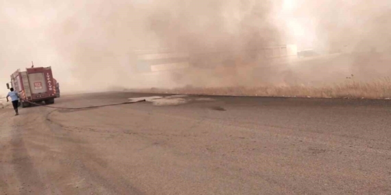 Gaziantep'te 10 Saat Süren Anız Yangını Kontrol Altına Alındı Gaziantep’te 10 Saat Süren Anız Yangını Kontrol Altına Alındı