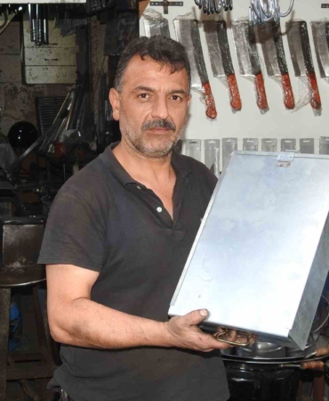 gaziantepte-bicakcilarin-kurban-bayrami-icin-yogun-calismalari-6YYKyDKt.jpg