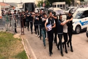 gaziantepte-fuhus-operasyonu-13-supheli-gozaltina-alindi-23-magdur-kurtarildi-EjuCRFpC.jpg