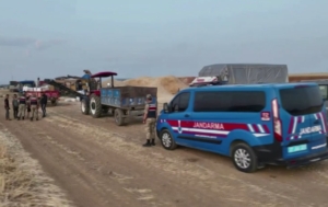 gaziantepte-jandarma-aniz-yanginlarina-dron-ile-yenilikci-denetim-uyguluyor-enmZuc72.jpg