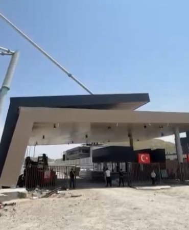 gurbulak-sinir-kapisinda-israil-iran-geriliminin-ardindan-gelen-huzur-ByRO4lUL.jpg