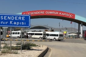 iran-ve-israil-arasindaki-gerilim-turkiyeye-donus-yolu-acildi-iranli-vatandaslar-ulkelerine-geri-dondu-jFSDYWsH.jpg