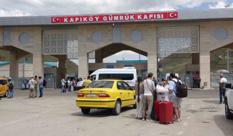 iran-ve-israil-catismalarinin-6-gununde-kapikoydeki-yogunluk-dususte-chwqDh4m.jpg