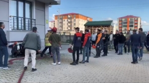 karstaki-bina-patlamasi-ve-yangin-olayinin-detaylari-HX3A2O8A.jpg