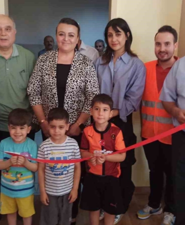 kaza-kurbani-dr-mehmet-turan-yazlakin-anisi-kutuphanede-sonsuza-dek-yasatilacak-Q5dEbjHc.jpg