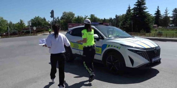 Komiser İlayda'nın Genç Kızı Hayallerine Kavuşturma Macerası Komiser İlayda’nın Genç Kızı Hayallerine Kavuşturma Macerası