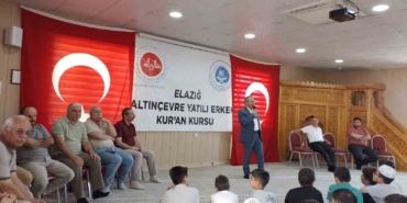 kuran-kursunda-basari-ve-odullerle-dolu-bir-gun-GkyeK9aU.jpg