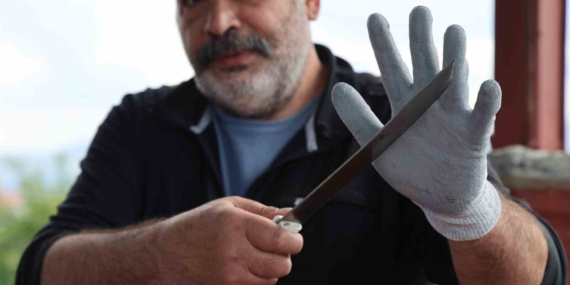 Kurban Bayramı’nda Acemi Kasaplar İçin Yeni Dönem: Kesilmez Eldivenlerle Yaralanmalara Veda!