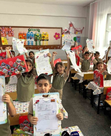 malatyada-150-bin-393-ogrenci-yaz-tatiline-girdi-YTyNpmFr.jpg