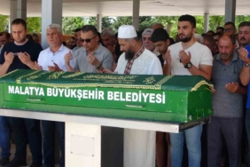malatyada-denizde-bogulan-baba-ogulun-aci-tabutu-OA2zmPt9.jpg