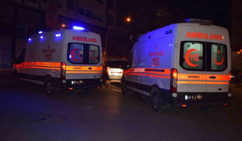 malatyada-zincirleme-trafik-kazasi-1-kisi-yaralandi-nzJfYvE9.jpg