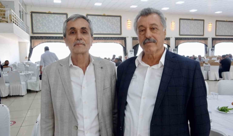 mardinde-21-yillik-kan-davasi-tarih-oluyor-barisin-kazanildigi-an-UqFGN2f9.jpg