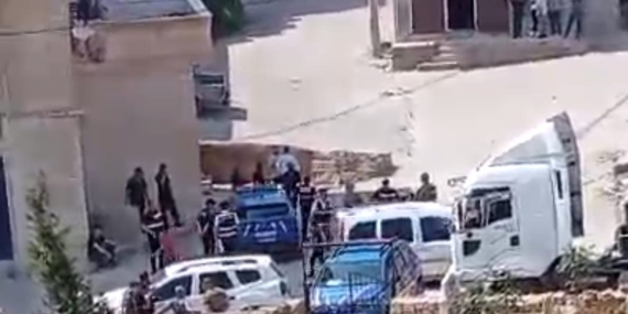 Mardin'de Silahlı Kavga: 1 Ölü, 5 Gözaltı! Mardin’de Silahlı Kavga: 1 Ölü, 5 Gözaltı!