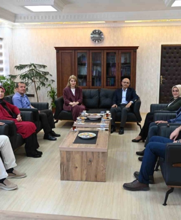 milletvekili-olmeztoprakin-defterdarlik-ziyareti-yeni-gelismeler-ve-hedefler-ZGZJiMiE.jpg