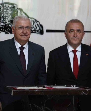 milli-savunma-bakani-yasar-guler-elazigda-gFUUsBaL.jpg