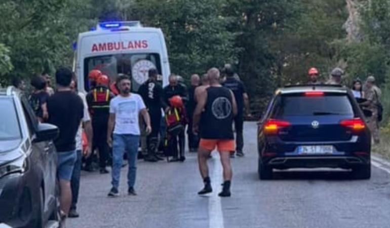 munzur-cayinda-dusen-genc-kiz-kalp-masajiyla-hayata-dondu-3vJffOWk.jpg