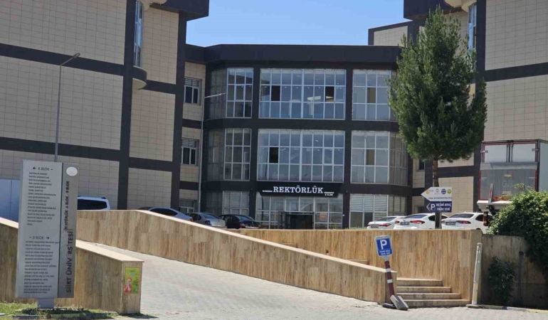 siirt-universitesinde-yolsuzluk-iddialarina-dair-sorusturma-derinlesiyor-OU4YvVGI.jpg