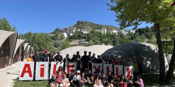 Tunceli’de Yenilikçi ‘Dijital Detoks Kampı’ Başladı