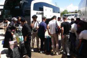 van-otogarinda-bayram-yogunlugu-zirveye-ulasti-YAe2TYQc.jpg