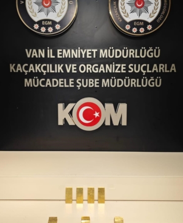 vanda-30-milyon-tl-degerinde-7-kilo-altin-yakalandi-detaylar-burada-PMHKLxI7.jpg