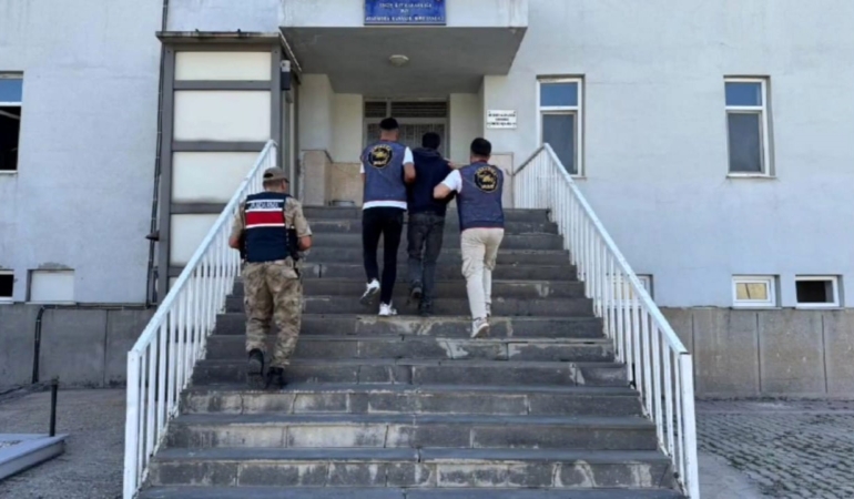 vanda-farkli-suclardan-24-kisi-tutuklandi-olayin-detaylari-NndY4E99.jpg