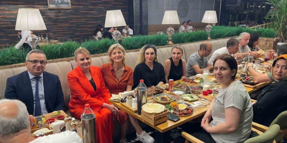 Yakındoğu Üniversitesi'nin Bölgedeki Etkileyici Çalışmalarına Hızlı Giriş! Yakındoğu Üniversitesi’nin Bölgedeki Etkileyici Çalışmalarına Hızlı Giriş!