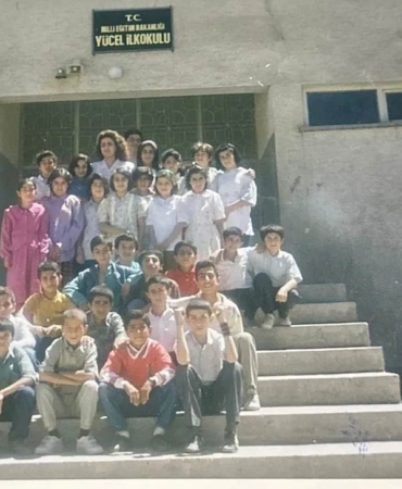 32-yil-sonra-yeniden-bulusma-gecmisin-izlerinde-bSD2dL4S.jpg