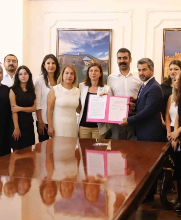 733-kadin-icin-adli-yardim-basvurusu-adalet-arayisinda-yeni-bir-adim-P9yOhG7w.jpg