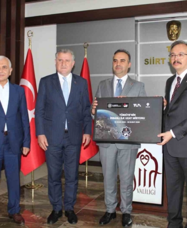 bakan-bak-ve-kacir-siirtte-yeni-projeler-ve-gelismeler-j2qgXe3H.jpg