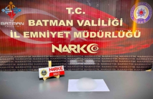 batmanda-175-gram-kokain-operasyonu-2-kisi-tutuklandi-ZGmndIxx.jpg