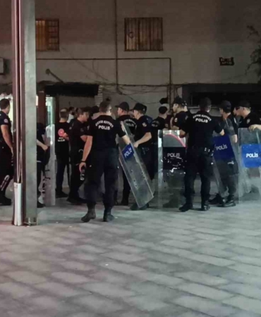 batmanda-kacak-sahsin-giris-katinda-teslim-olma-ani-wYPvr6a8.jpg