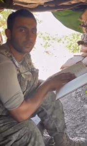 bitlisli-sehidin-sehit-olursam-paylas-dedigi-yurek-daglayan-anlar-dDPX4NQv.jpg